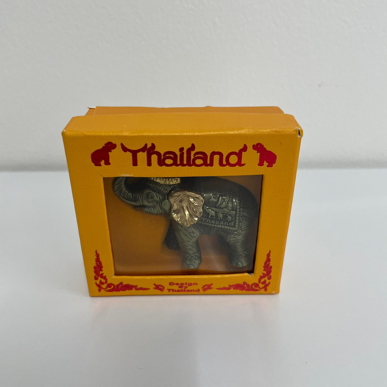 ゾウの置物（小）箱付き